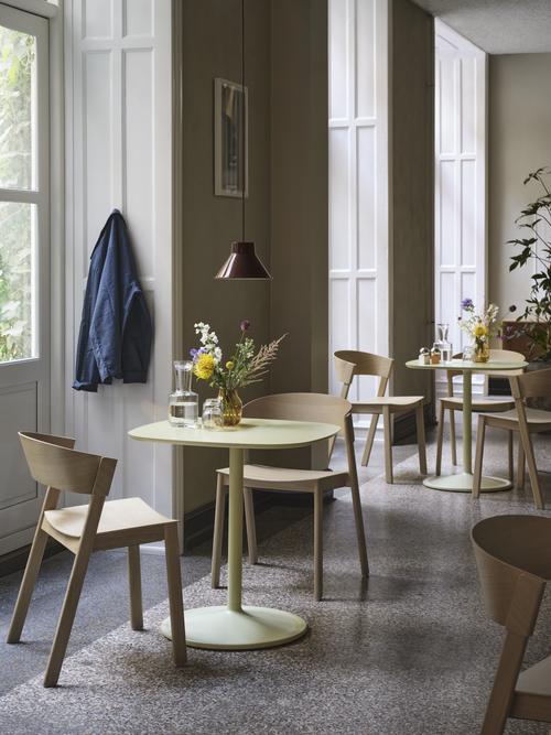 Muuto Soft Café Table | Softened Surfaces