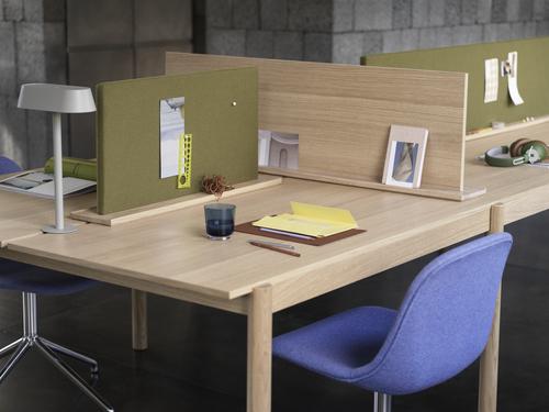 Muuto Warm Materiality | Linear System Screen