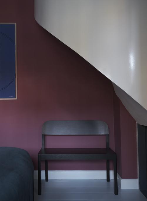 Muuto Workshop Bench | A Sculptural Wooden Bench