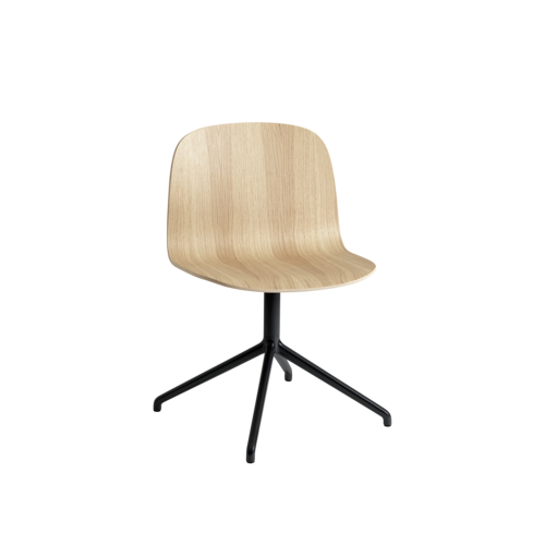 muuto Visu Wide Chair - Swivel | A distinct expression in any space