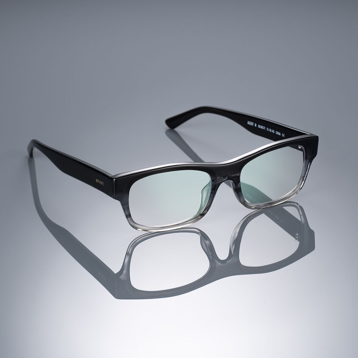 Mvmt Agent Everscroll Gloss Smoke Gradient