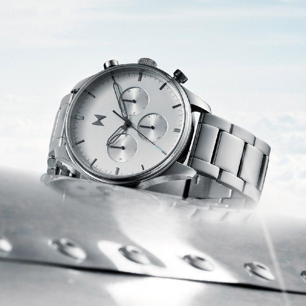 Mvmt Airhawk Skyline Silver | 42MM