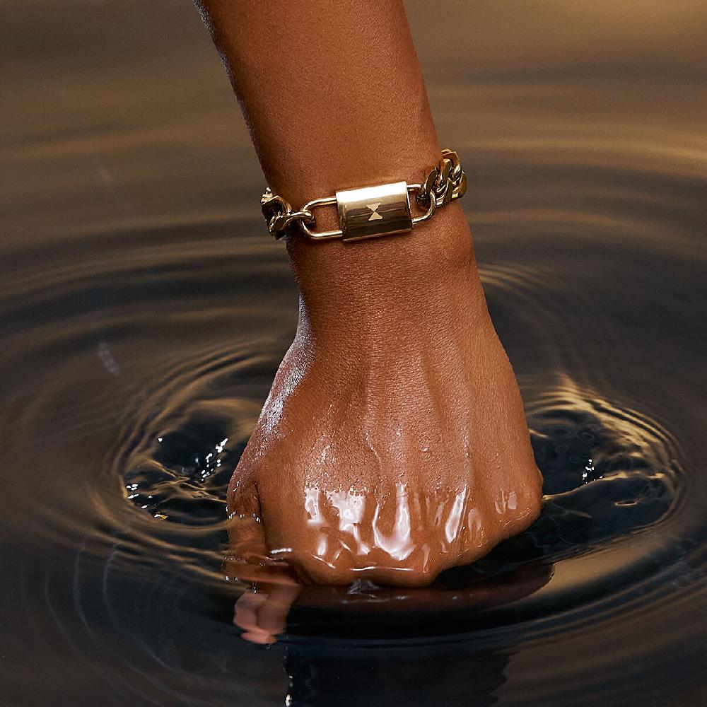 Mvmt Chunky Padlock Bracelet Gold