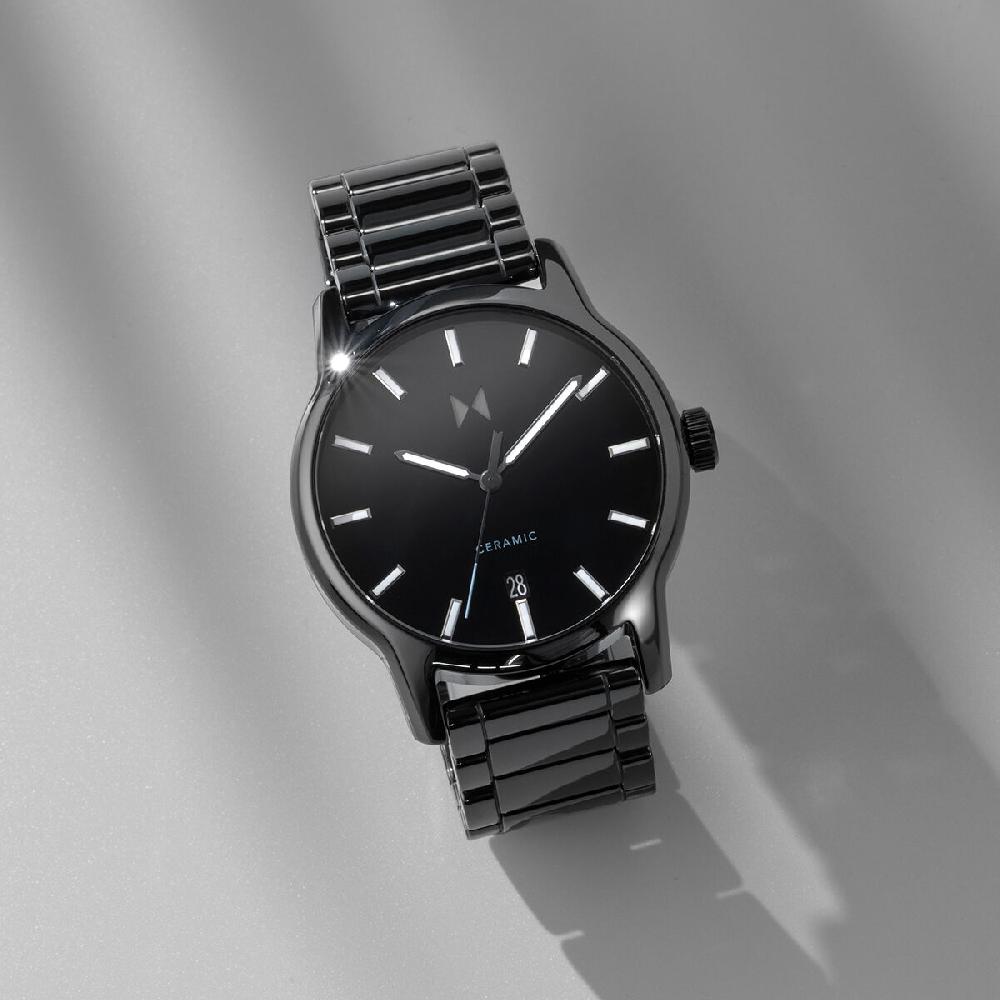 Mvmt Classic II Ceramic Gloss Black | 44MM