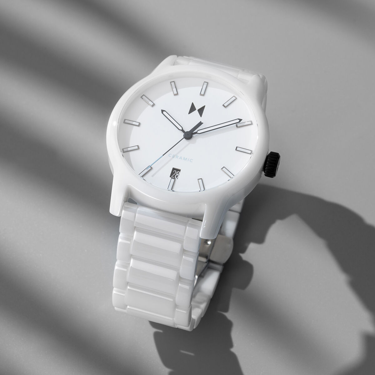Mvmt Classic II Ceramic Gloss White | 44MM