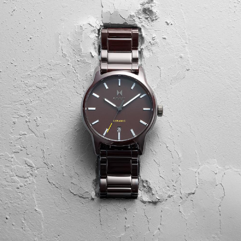 Mvmt Classic II Ceramic Napa Red | 44MM