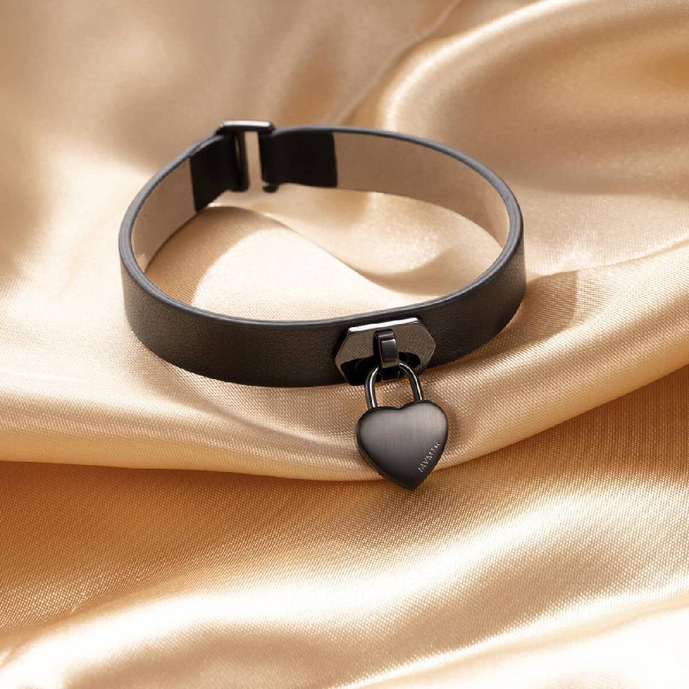 Mvmt Leather Heartlock Bracelet Black