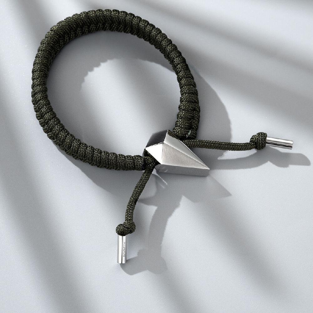 Mvmt Sculpted Shark Tooth Pendant Bracelet Green