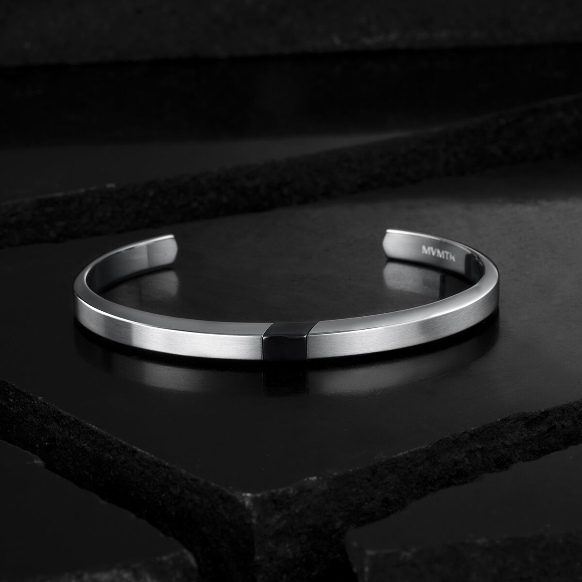 Mvmt Split Cuff Silver + Grey
