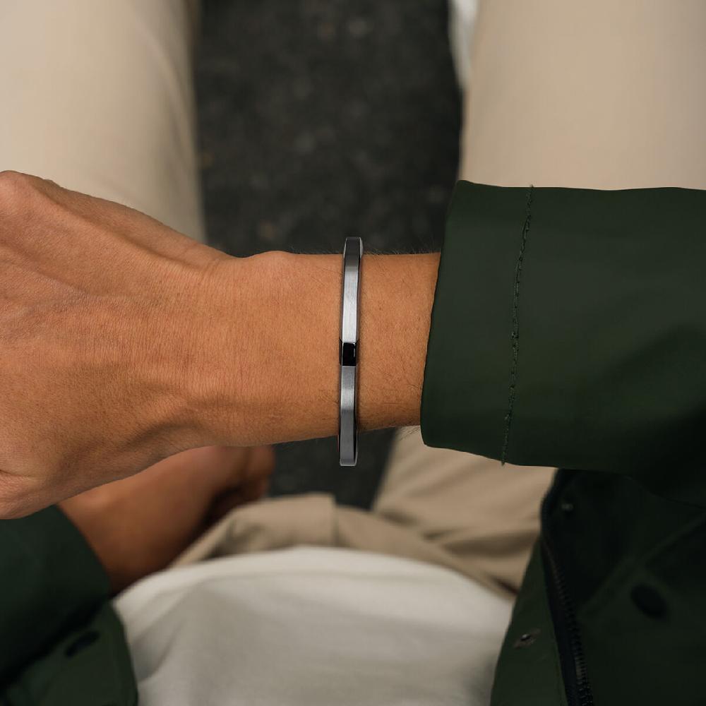 Mvmt Split Cuff Silver + Grey