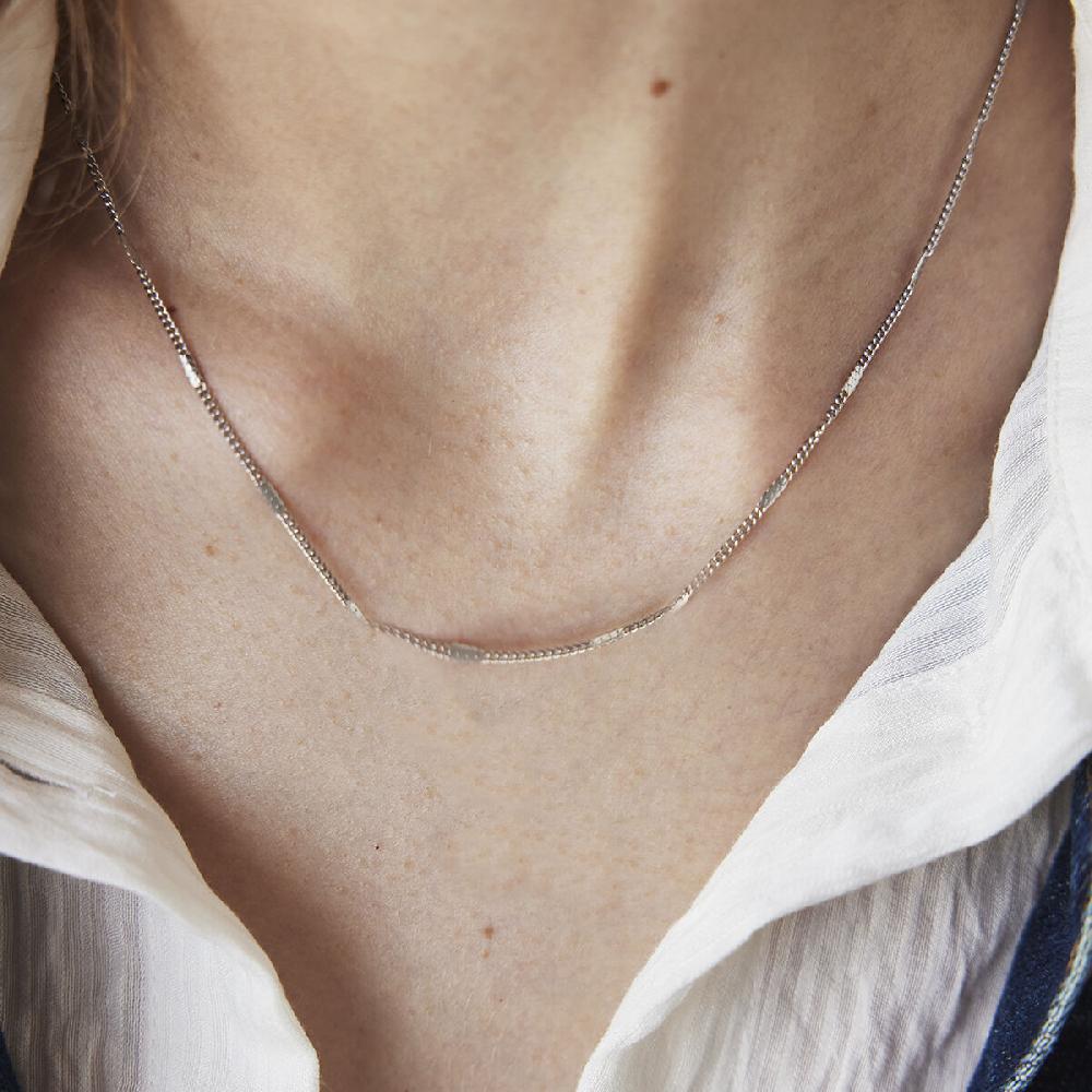 Mvmt Stamped Chain Necklace Silver