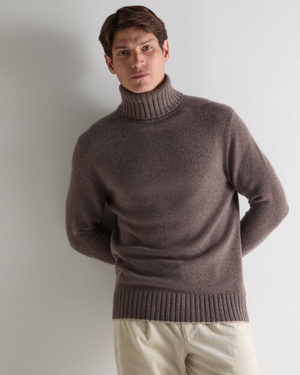 n.peal Men's Brompton Turtle Neck Cashmere Sweater In Otter Brown