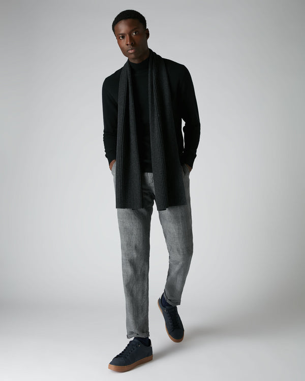 N.peal Men's Mayfair Turtle Neck Cashmere Sweater In Black