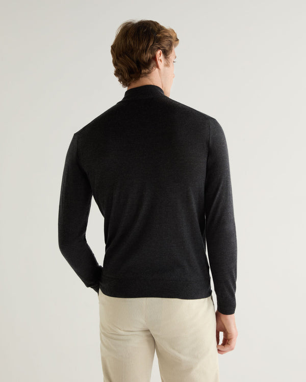 N.peal Men's Pimlico Fine Gauge Cashmere Turtle Neck Sweater In Dark Charcoal Grey