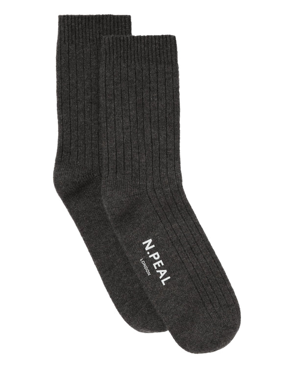 n.peal Men's Rib Cashmere House Socks In Dark Charcoal Grey