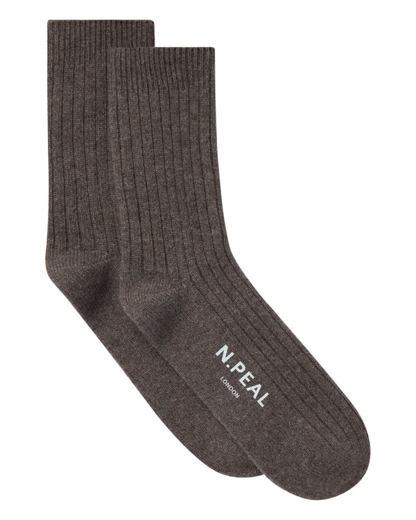 n.peal Men's Rib Cashmere House Socks In Otter Brown