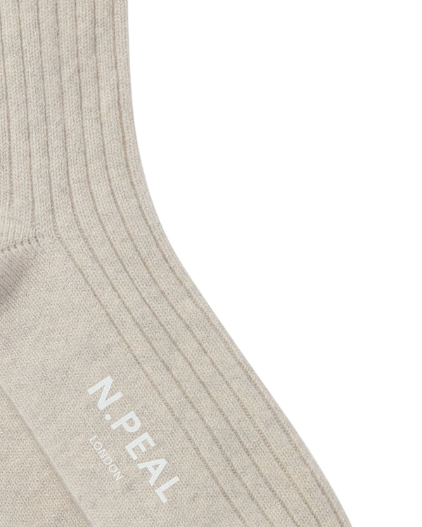 N.peal Men's Rib Cashmere House Socks In Pebble Grey