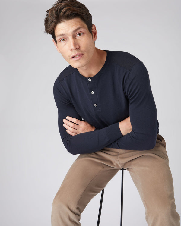 n.peal Men's Round Neck Cotton Cashmere Henley In Navy Blue