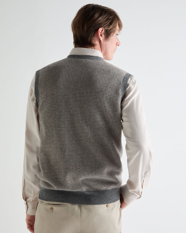 N.peal Men's Sleeveless Cashmere Tank Top In Oatmeal Houndstooth Brown