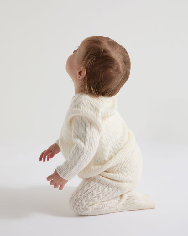 N.peal Cable Cashmere Cardigan In New Ivory White