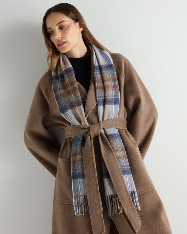 N.peal Unisex Cashmere Check Scarf In Camel + Navy