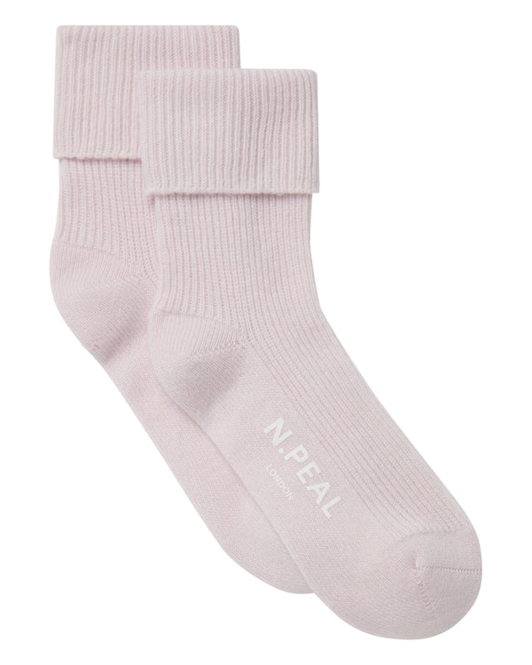 n.peal Unisex Cashmere Rib Bed Socks In Chalk Pink
