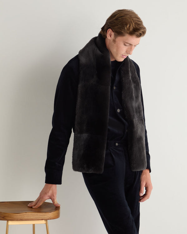 N.peal Unisex Long Fur Scarf In Dark Charcoal Grey