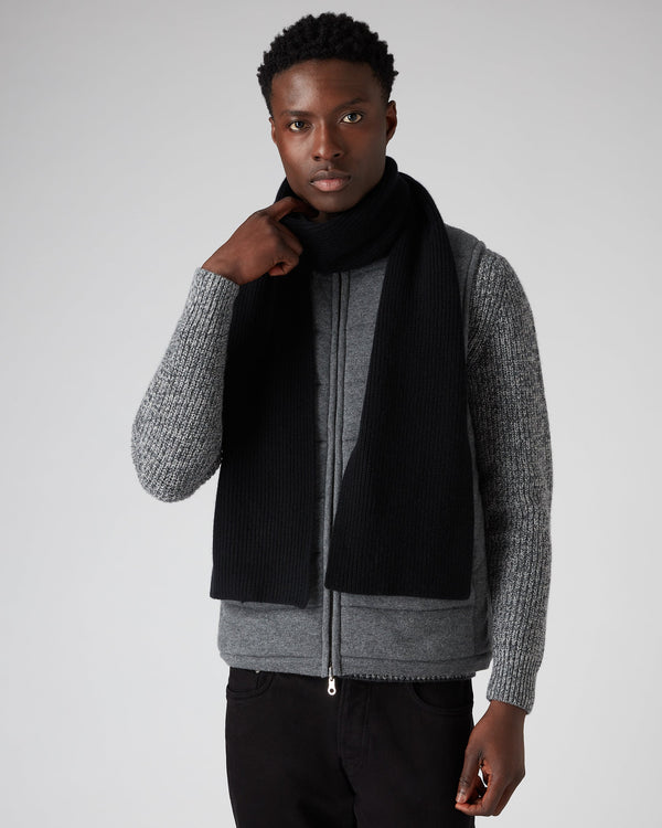 N.peal Unisex Ribbed Cashmere Scarf In Black