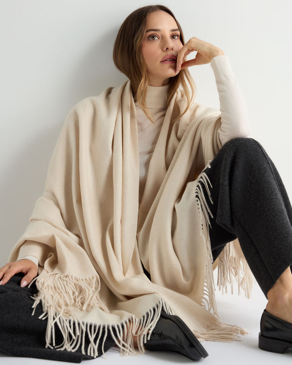 N.peal Unisex Woven Cashmere Blanket In Ecru White