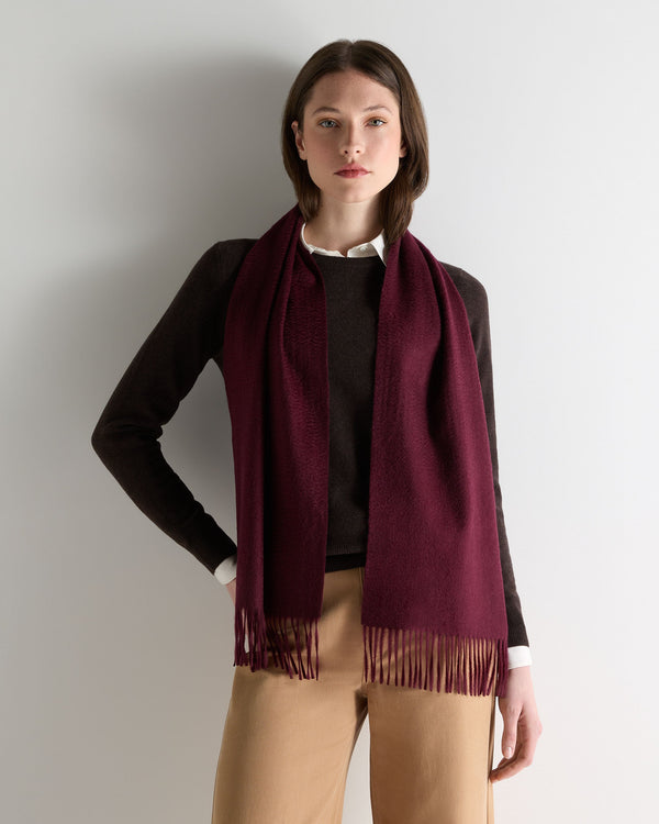 N.peal Unisex Woven Cashmere Scarf In Bordeaux Red