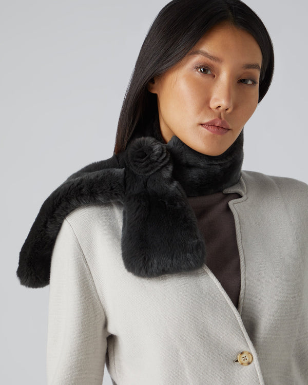 N.peal Women's Fur Neck Warmer In Dark Grey
