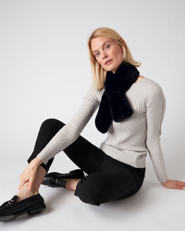 N.peal Women's Fur Neck Warmer In Navy Blue