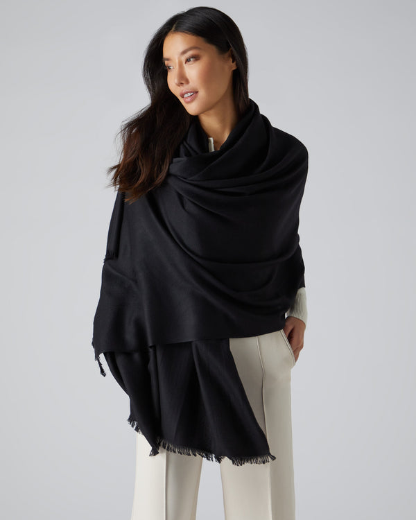 N.peal Women's Pashmina Cashmere Shawl In Black