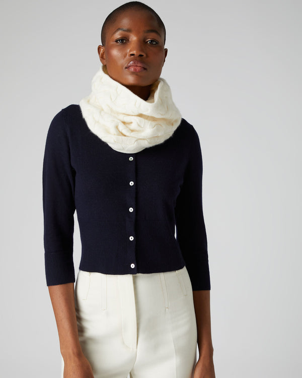 N.peal Unisex Cable Cashmere Snood In New Ivory White