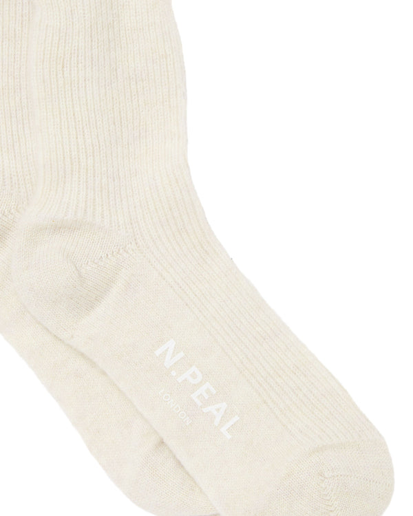 N.peal Unisex Cashmere Rib Bed Socks In New Ivory White
