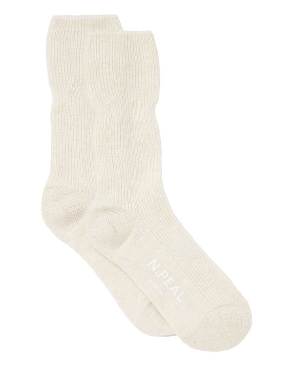 n.peal Unisex Cashmere Rib Bed Socks In New Ivory White