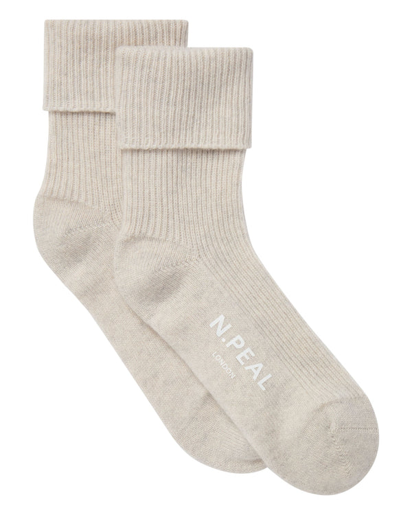 n.peal Unisex Cashmere Rib Bed Socks In Pebble Grey
