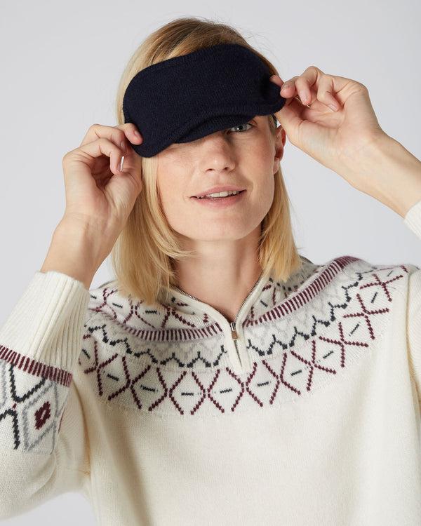 N.peal Unisex Knitted Cashmere Eye Mask In Navy Blue