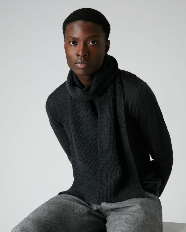 N.peal Unisex Ribbed Cashmere Scarf In Dark Charcoal Grey
