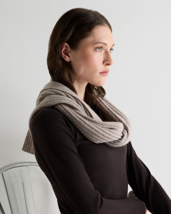 N.peal Unisex Short Ribbed Cashmere Scarf In Basilica Beige Brown Marl