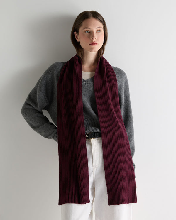 N.peal Unisex Short Ribbed Cashmere Scarf In Bordeaux Red