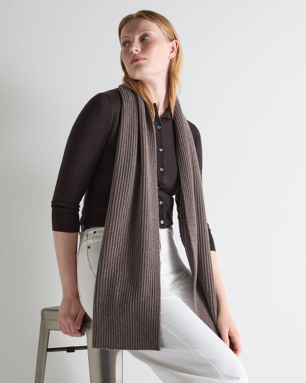 N.peal Unisex Short Ribbed Cashmere Scarf In Otter Brown
