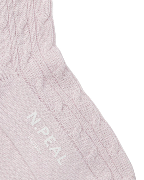 N.peal Women's Cable Cashmere House Socks In Chalk Pink