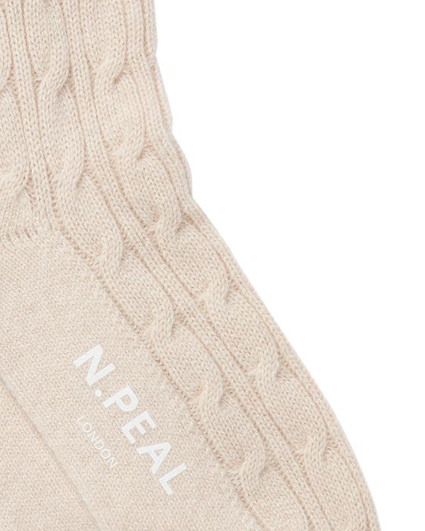 N.peal Women's Cable Cashmere House Socks In Ecru White