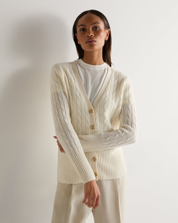 n.peal Women's Clara Cable V Neck Cashmere Cardigan In New Ivory White