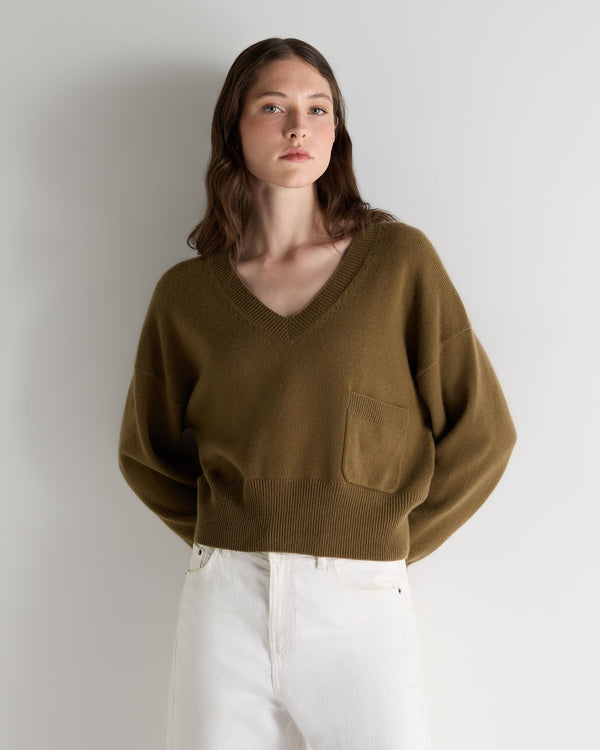 n.peal Women's Cropped V Neck Cashmere Sweater In Cinnamon Brown