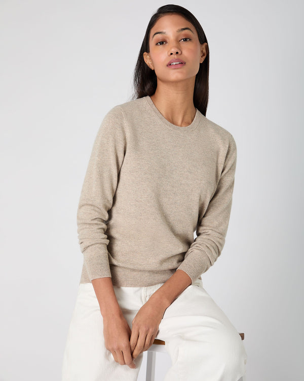 n.peal Women's Evie Classic Round Neck Cashmere Sweater In Oatmeal Brown