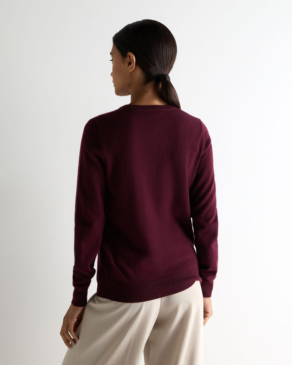 N.peal Women's Evie Classic Round Neck Cashmere Sweater In Bordeaux Red