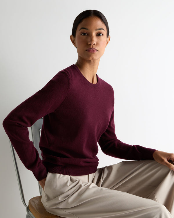 n.peal Women's Evie Classic Round Neck Cashmere Sweater In Bordeaux Red