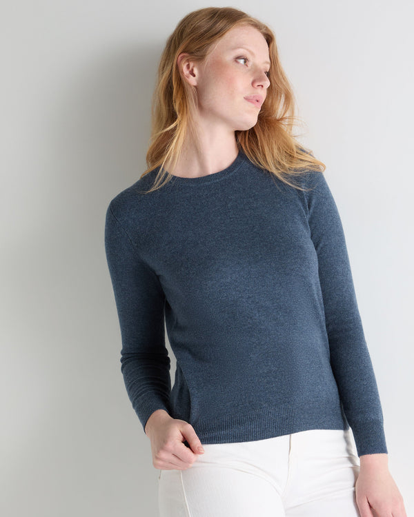 n.peal Women's Evie Classic Round Neck Cashmere Sweater In Light Denim Blue